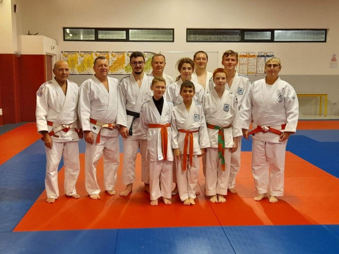 Image de l'actu 'Un bon stage de JU JITSU pour nos judokas du FJH à Aire sur la Lys.'